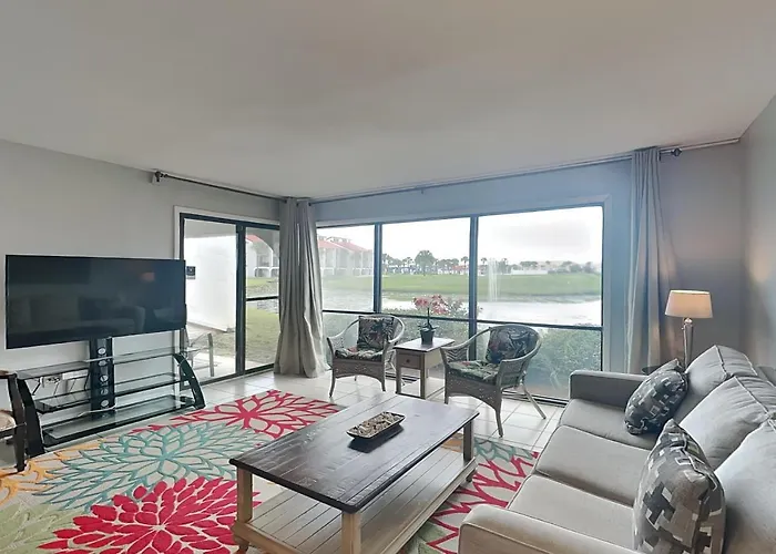 Edgewater Villa 306